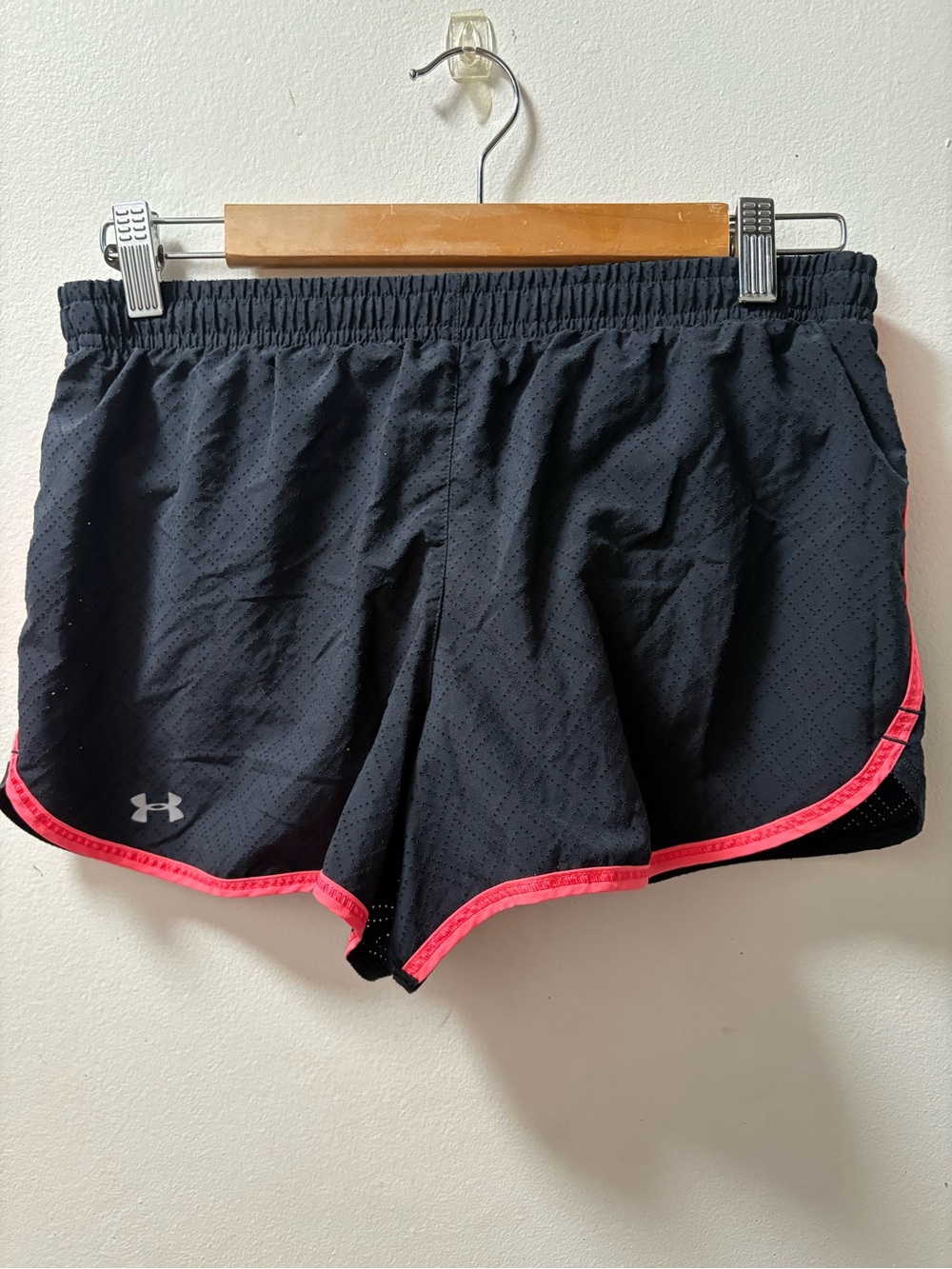 Under Armour Women’s Black Shorts with Pink Trim size M